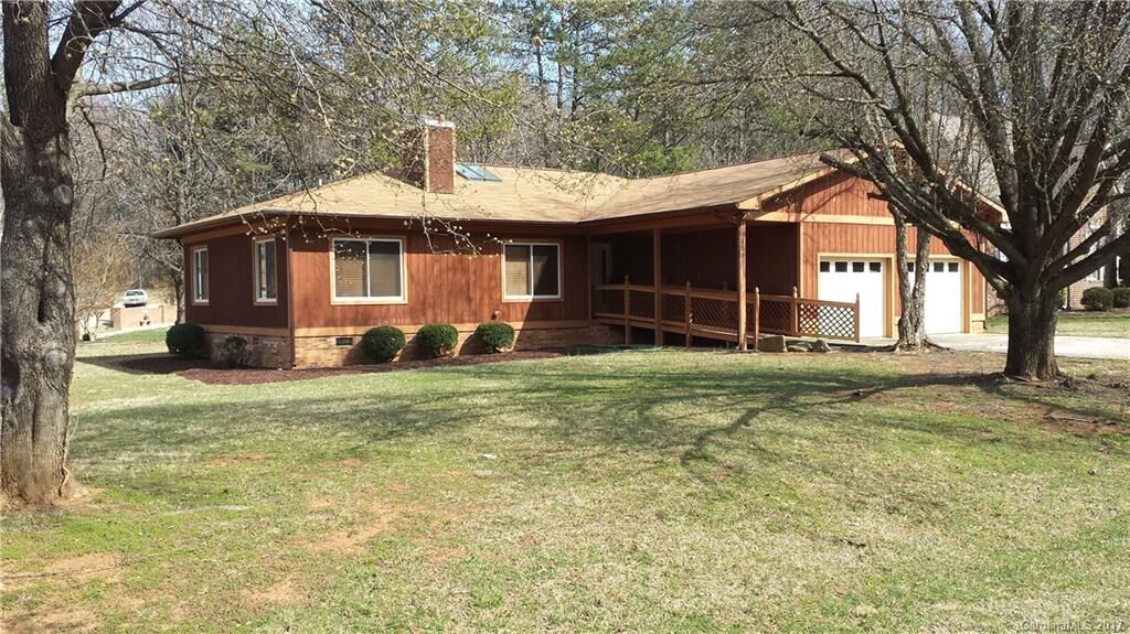 Property Photo: 4505 Parliament Court 4505 NC 28216