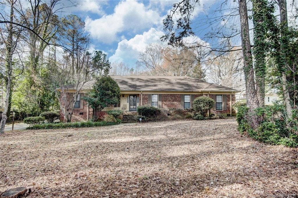 Property Photo: 7221 Lakeside Drive NC 28215