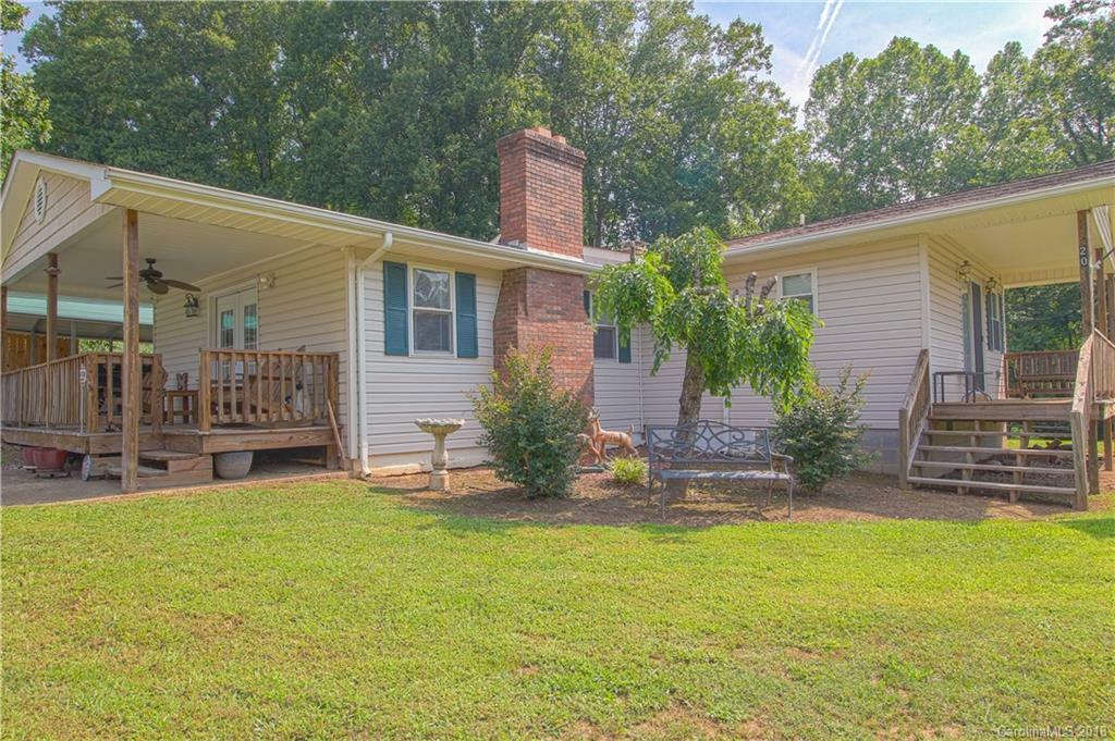 Property Photo:  20 Bartlett Road  NC 28752 