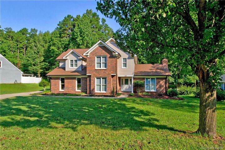 221 Charter Oak Court  Mooresville NC 28115 photo