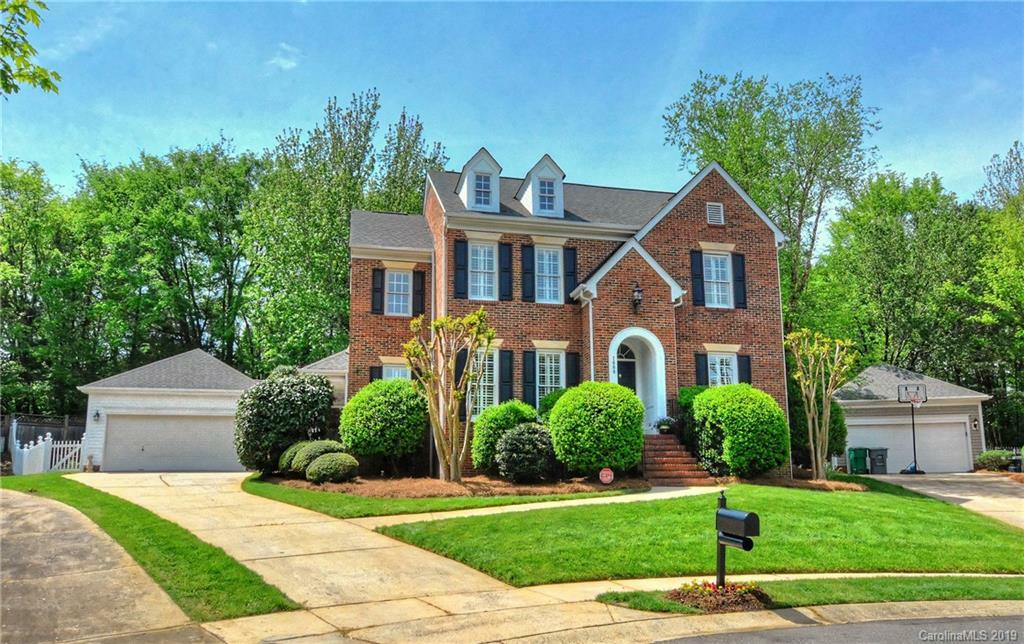 Property Photo: 7600 Sharpthorne Place NC 28270