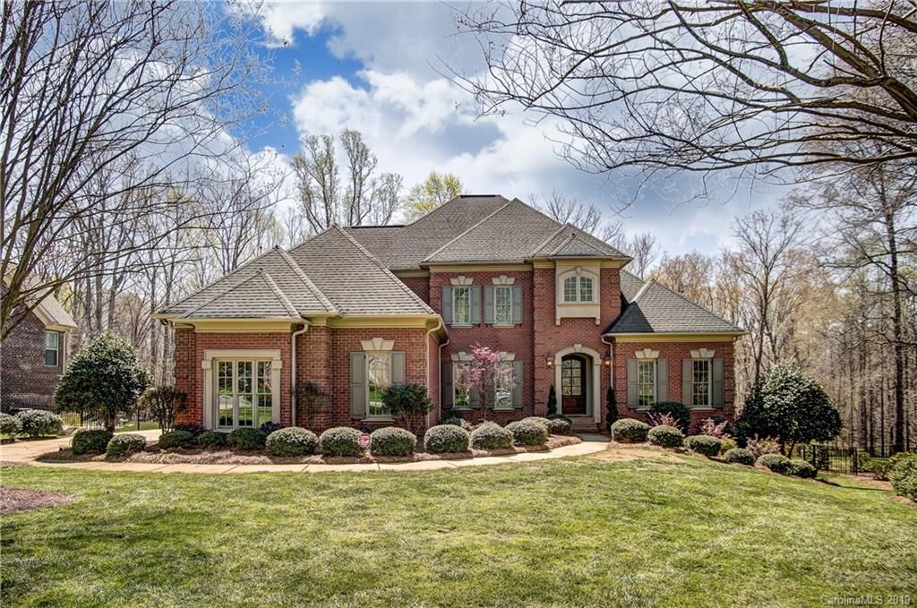 Property Photo:  1041 Sherringham Way  NC 28173 