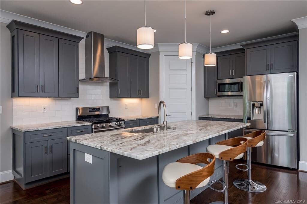 Property Photo: 2413 Barry Street NC 28205