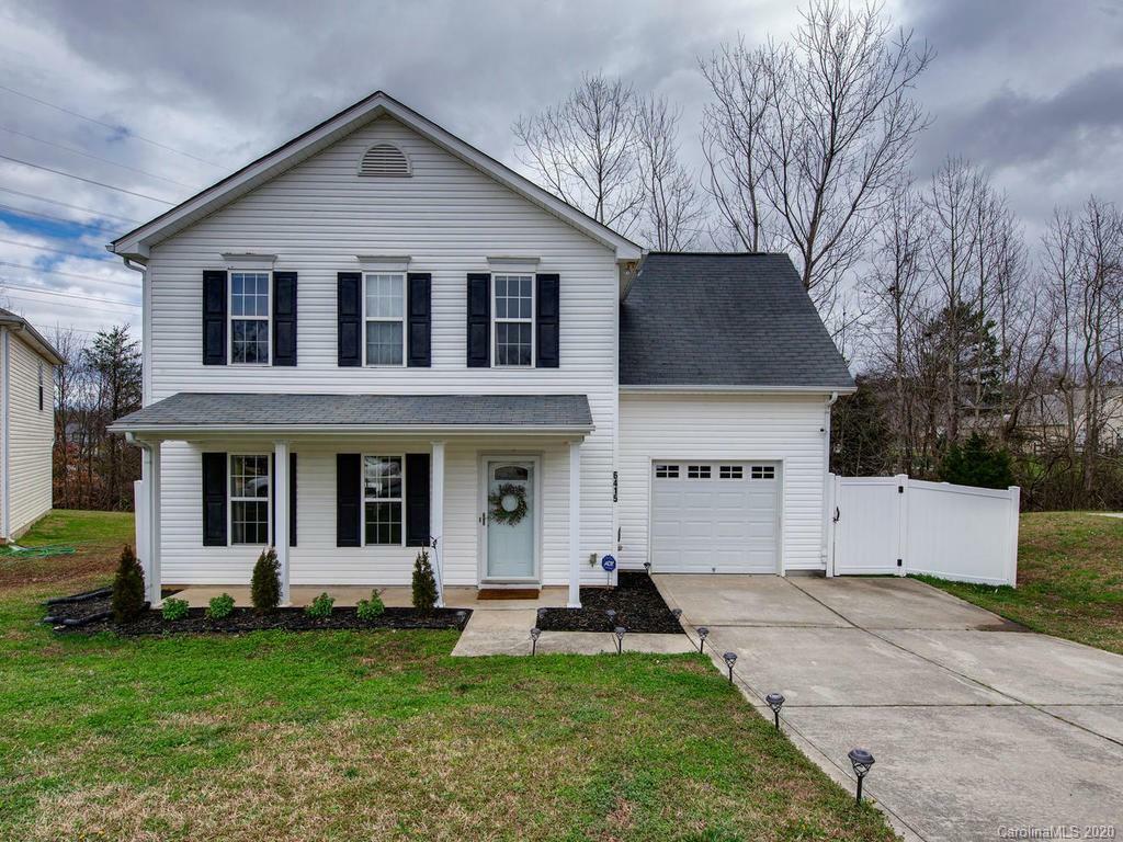 Property Photo:  6415 Wedron Court  NC 28216 