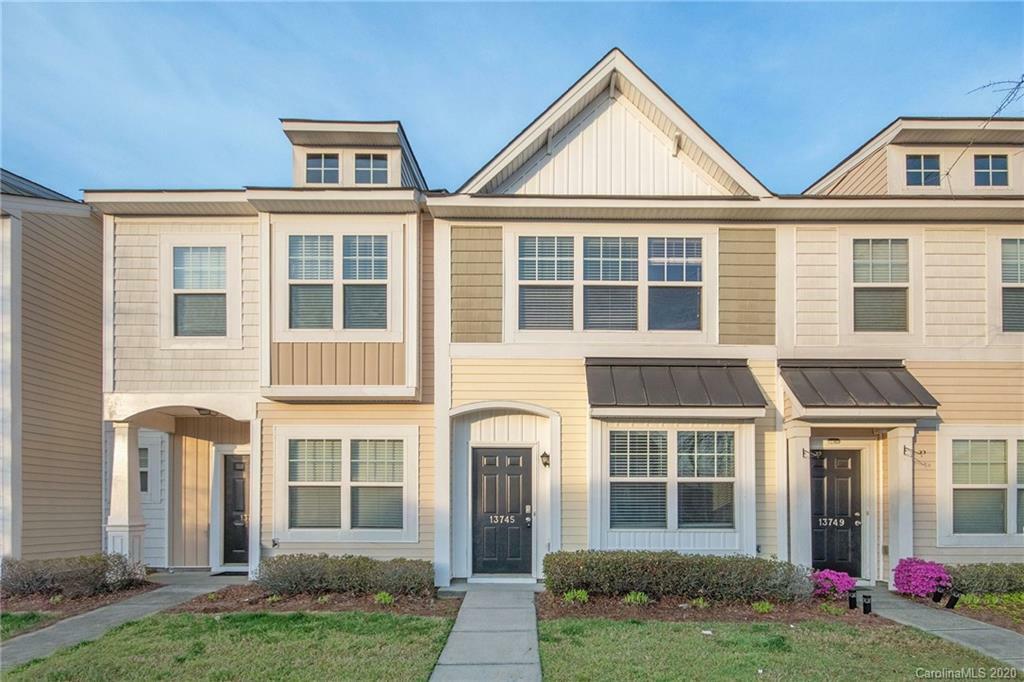 Property Photo: 13745 Calloway Glen Drive NC 28273