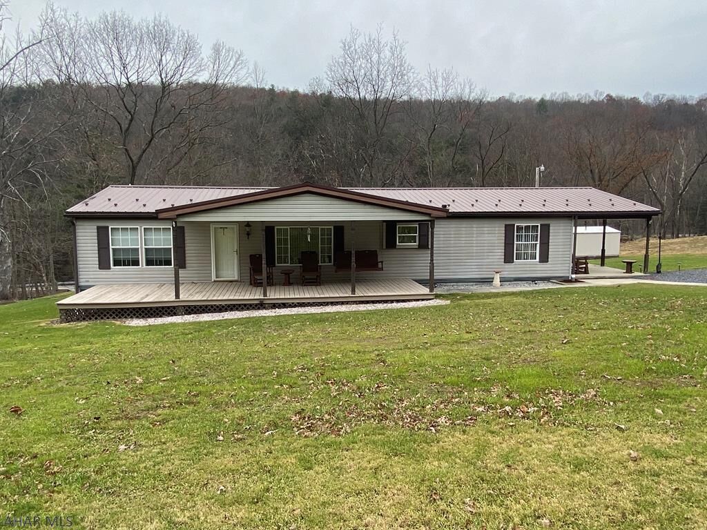 Property Photo: 201 Stone Row Road PA 16650