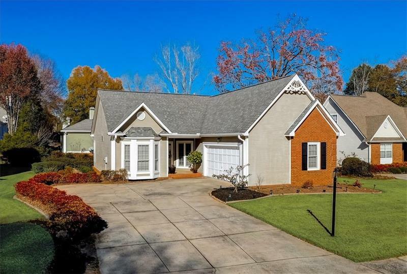 Property Photo: 120 Fenwyck Commons GA 30214