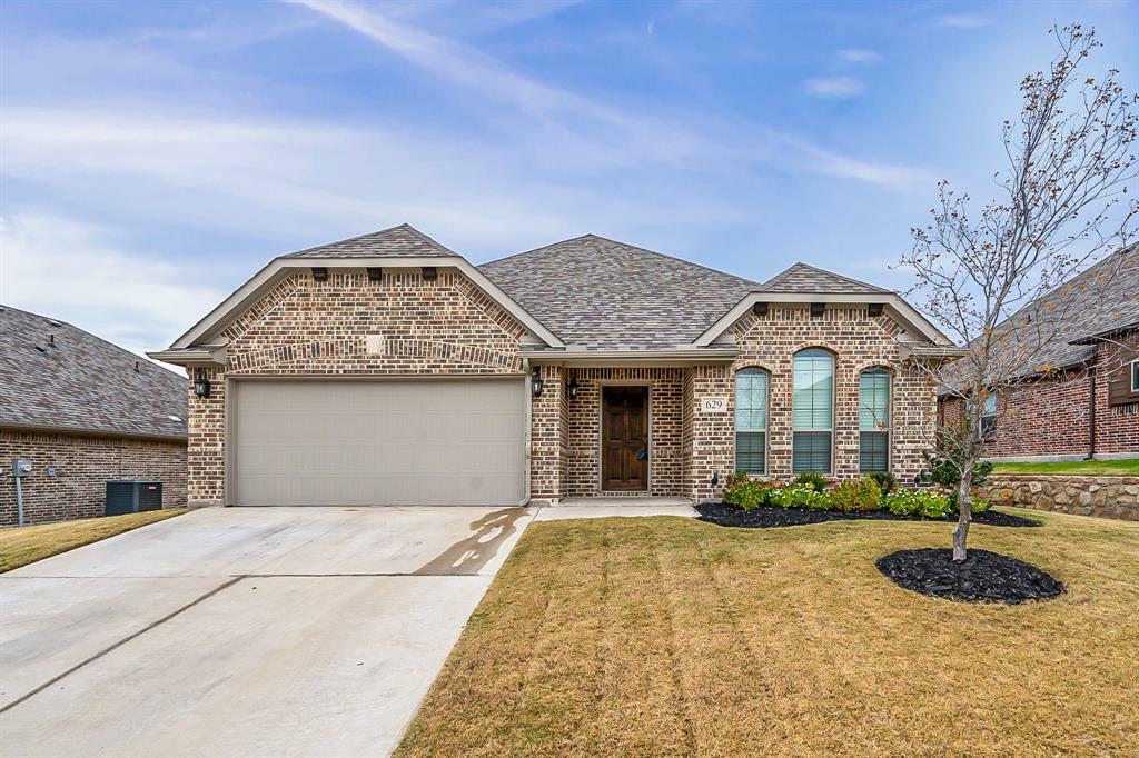 Property Photo:  629 Bayonet Drive  TX 76108 