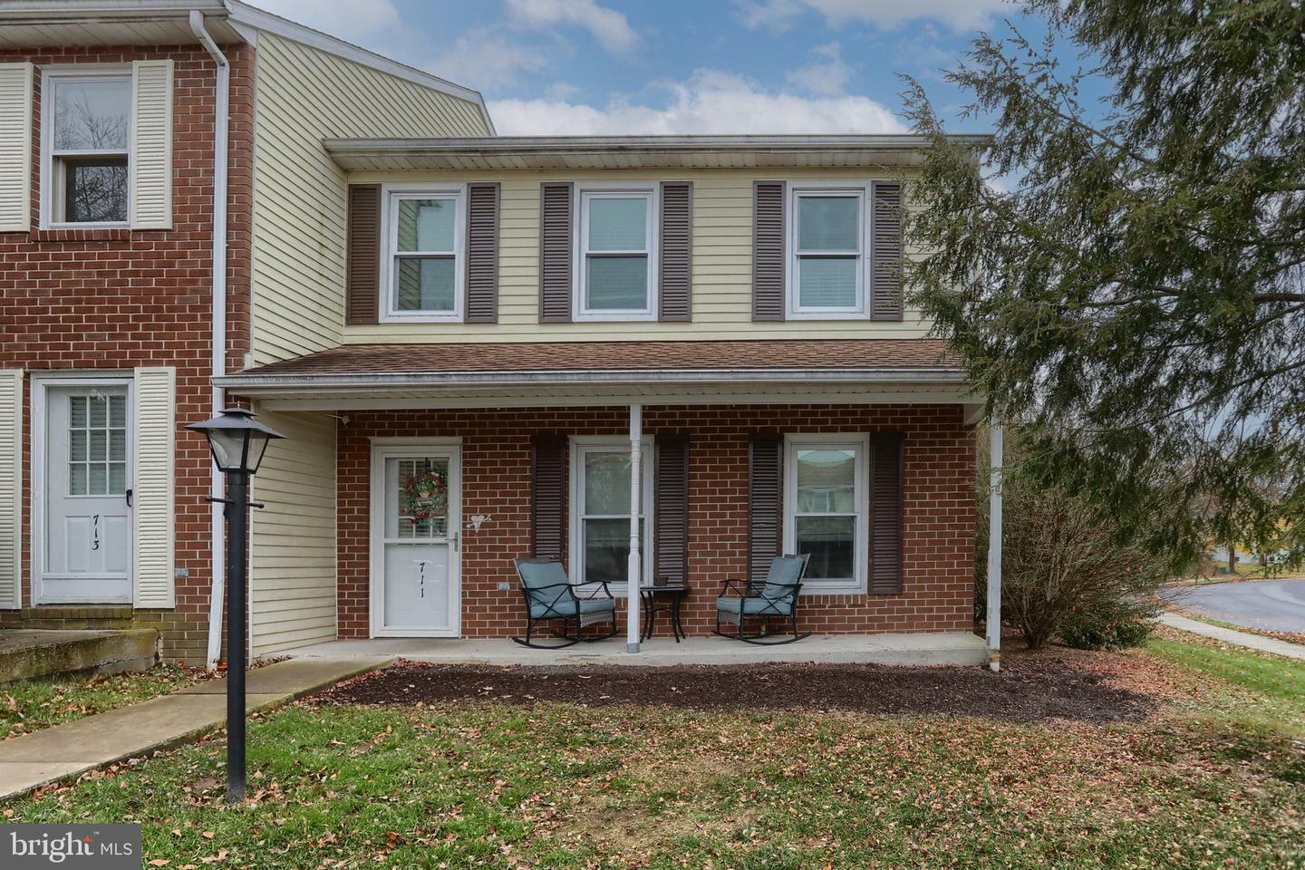 Property Photo: 711 Allenview Drive PA 17055