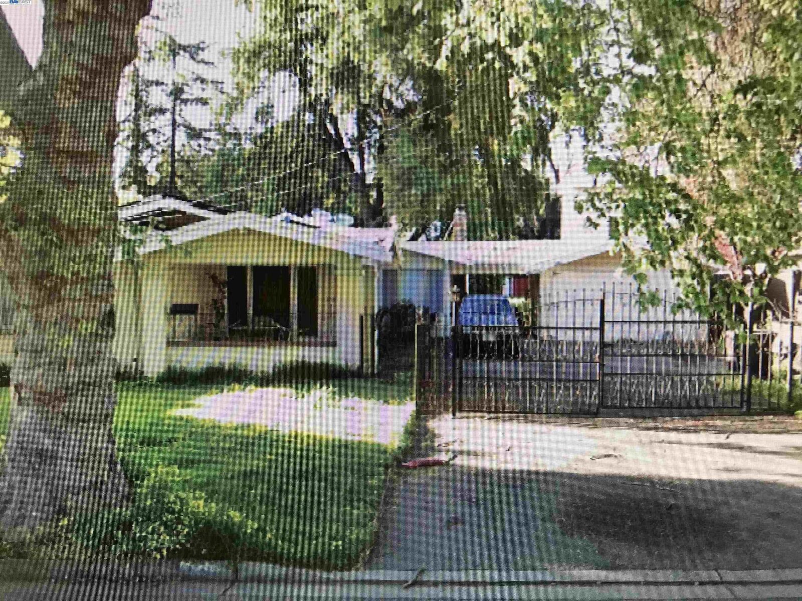 Property Photo:  838 Cherry Way  CA 94541 