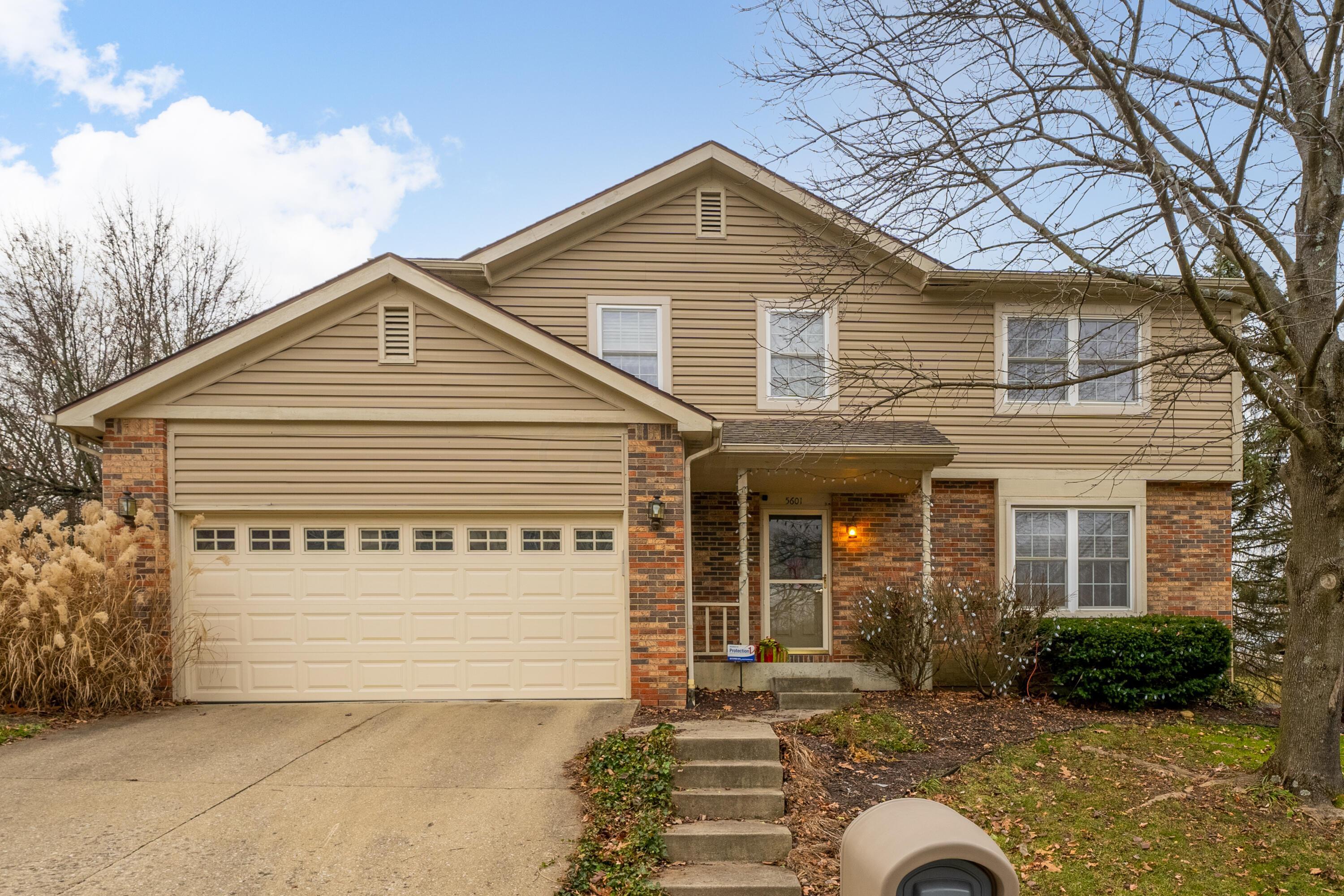 5601 Blue Sky Court  Westerville OH 43081 photo