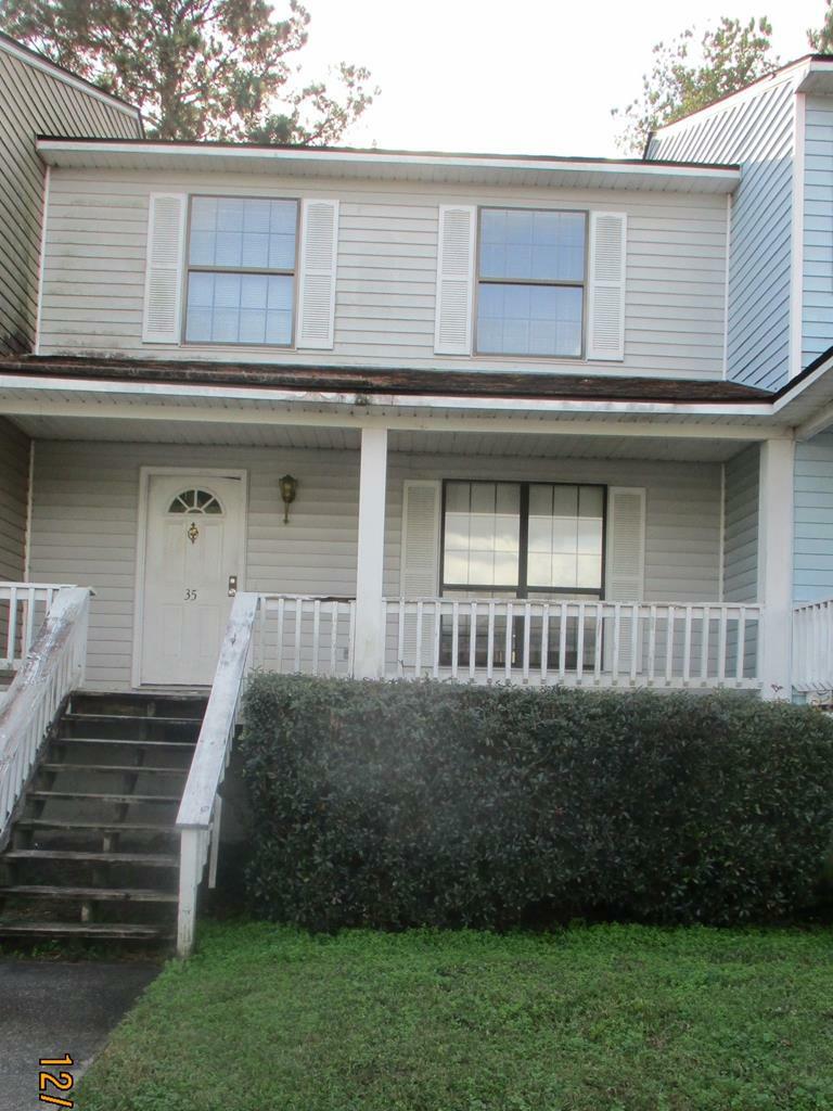 Property Photo:  912 Pineland Avenue  GA 31313 