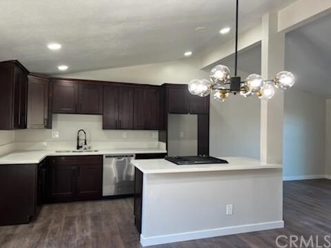 Property Photo: 1611 Calle Nueve CA 93436