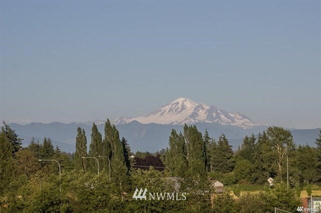 Property Photo:  2076 Bakerscape  WA 98248 