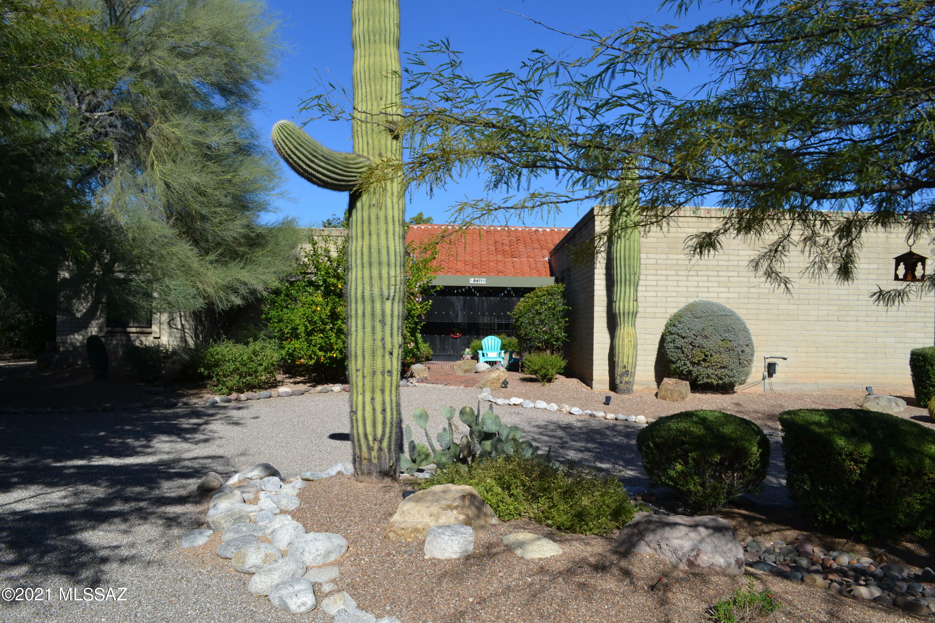 Property Photo: 8411 E Brookwood Drive AZ 85750