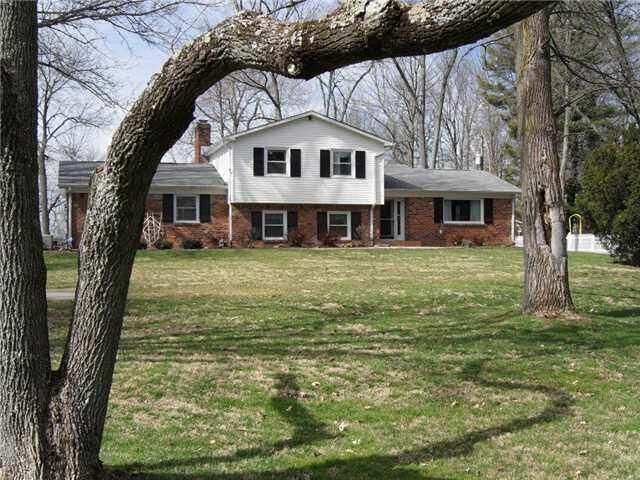 7430 Little Oak Lane  Indianapolis IN 46259 photo