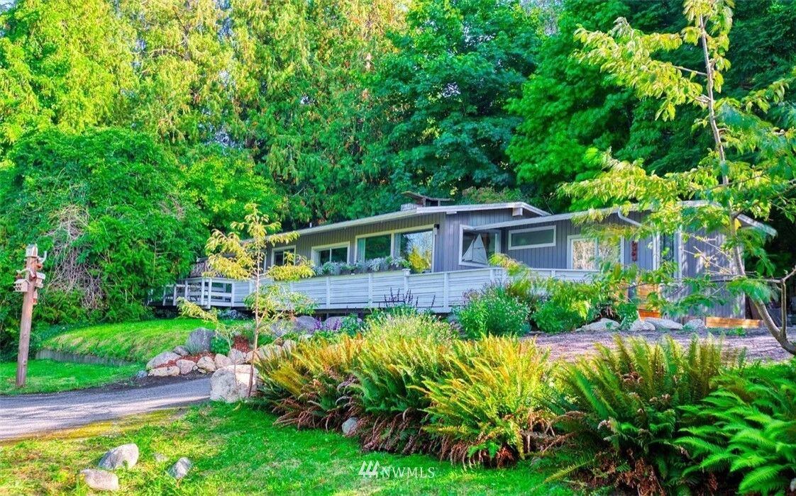 Property Photo: 73 Toronto Way WA 98281