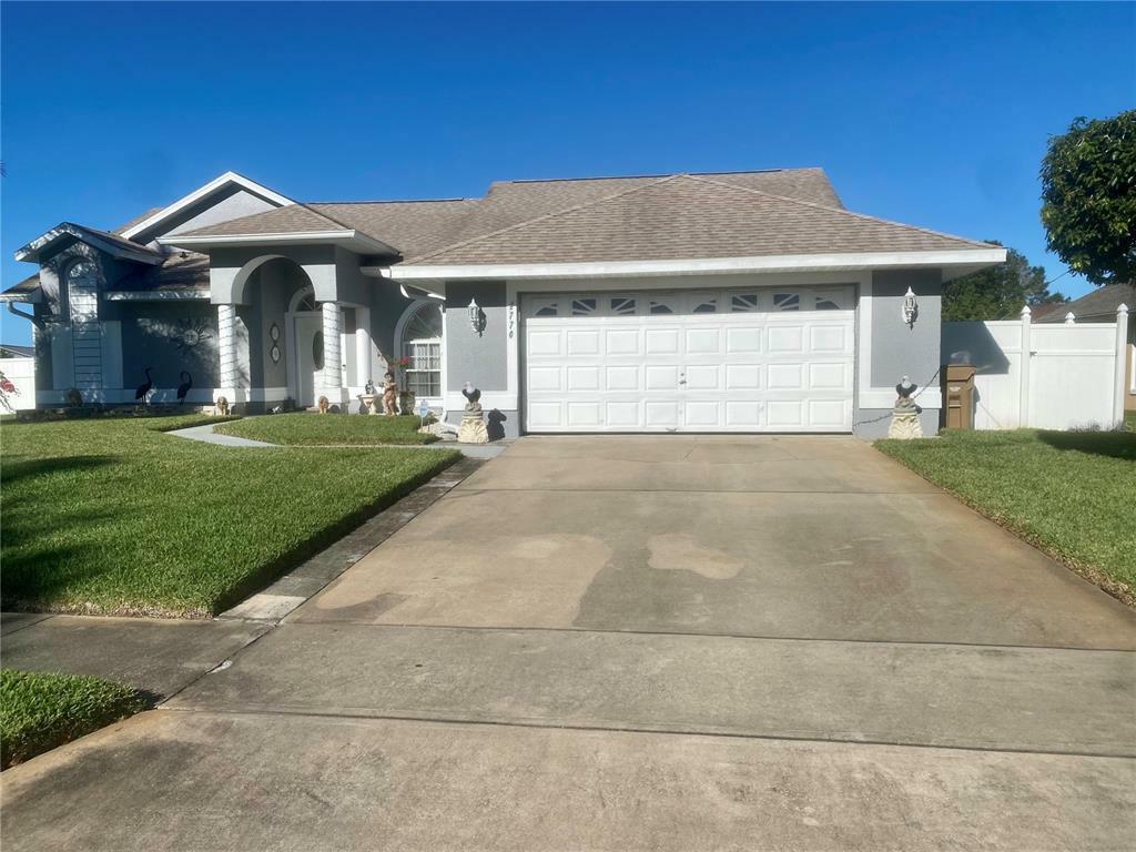 Property Photo:  2770 Woodstream Circle  FL 34743 