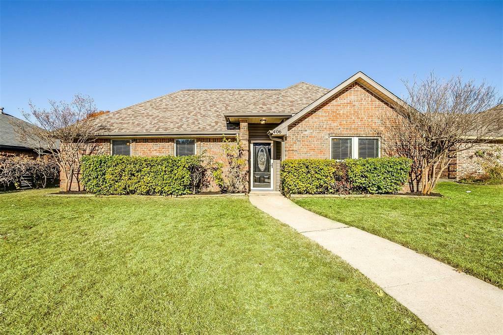 Property Photo:  406 W Jefferson Street  TX 75098 