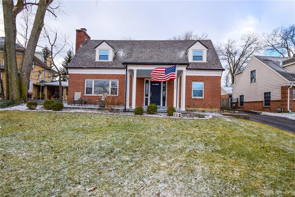 Property Photo: 112 W Schantz Avenue OH 45409