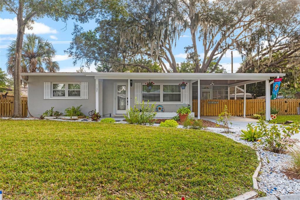 1107 Connecticut Road  Tarpon Springs FL 34689 photo