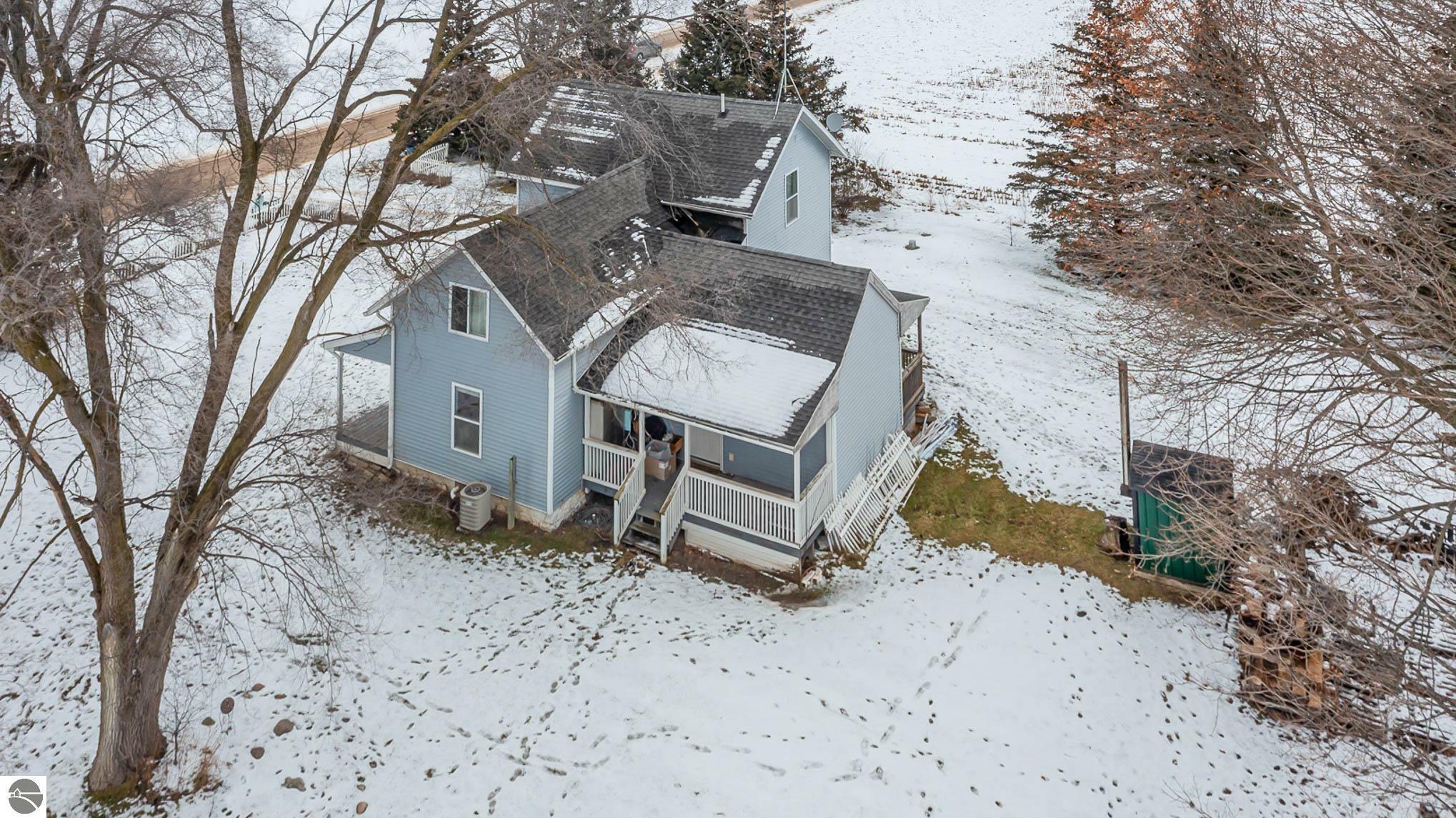 Property Photo:  7585 W North County Line Road  MI 48883 