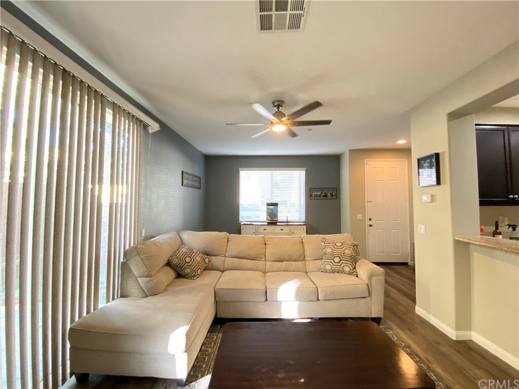 Property Photo:  35797 Springvale Lane 2  CA 92562 