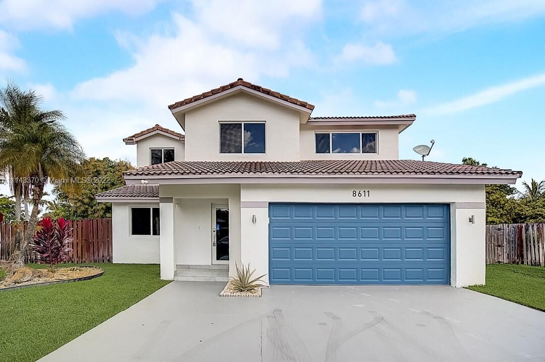 Property Photo: 8611 SW 207th Ter FL 33189