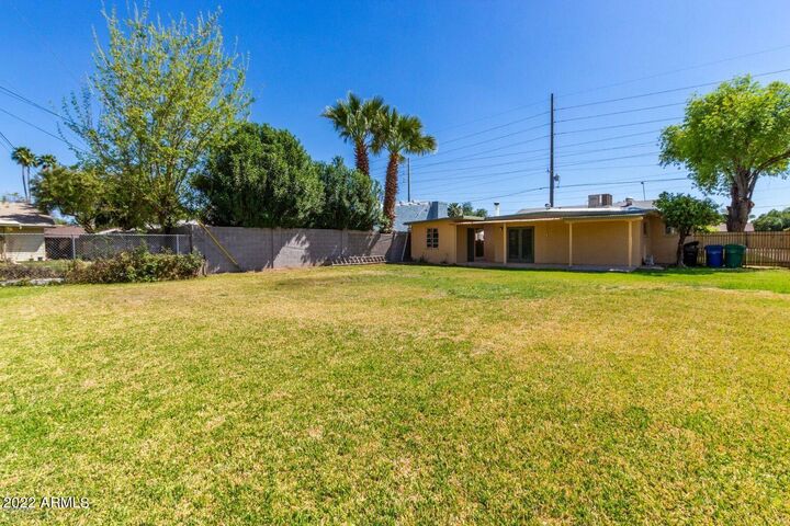 Property Photo:  924 E University Drive  AZ 85203