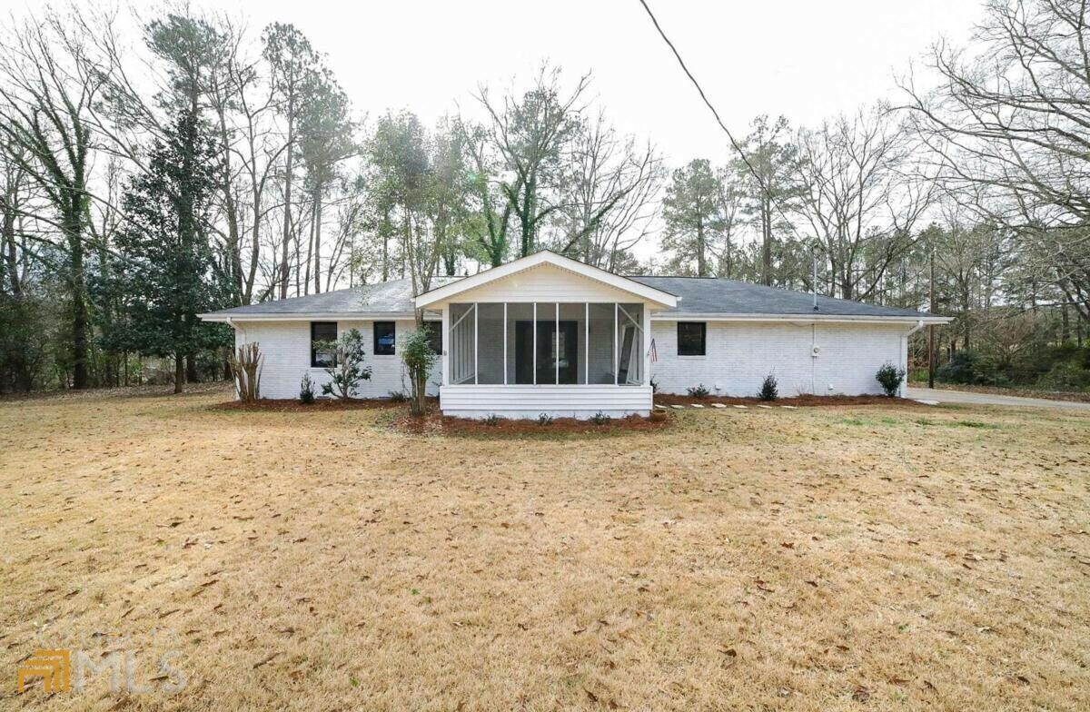 Property Photo:  1070 Sunnyside Drive  GA 30606 