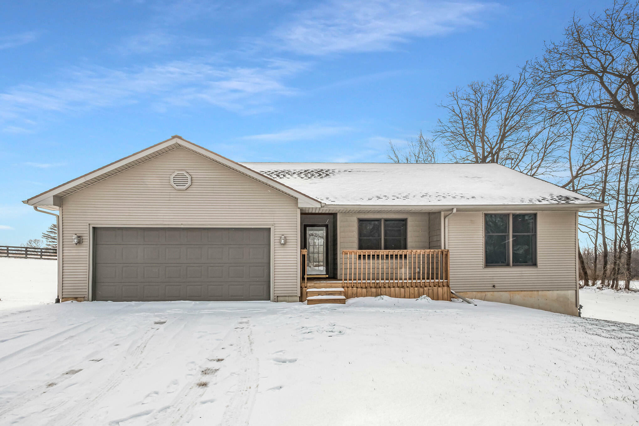 Property Photo: 11465 W Michigan Avenue MI 49269