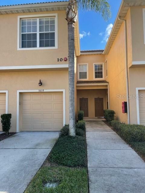 Property Photo:  3639 Parkridge Circle 10-102  FL 34243 