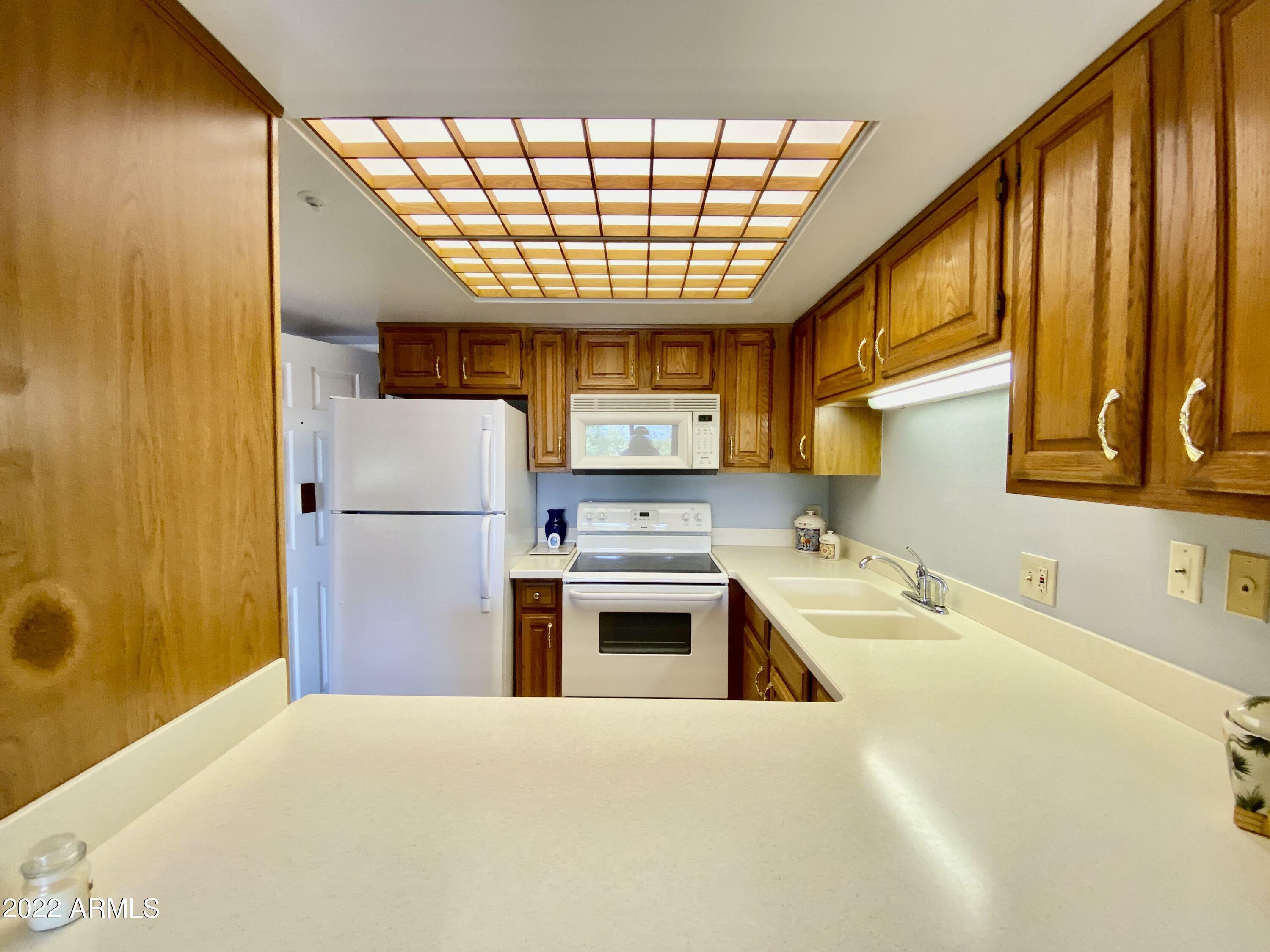 Property Photo:  10330 W Thunderbird Boulevard C319  AZ 85351 