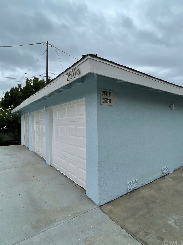 Property Photo:  25116 Cypress Street  CA 90717 