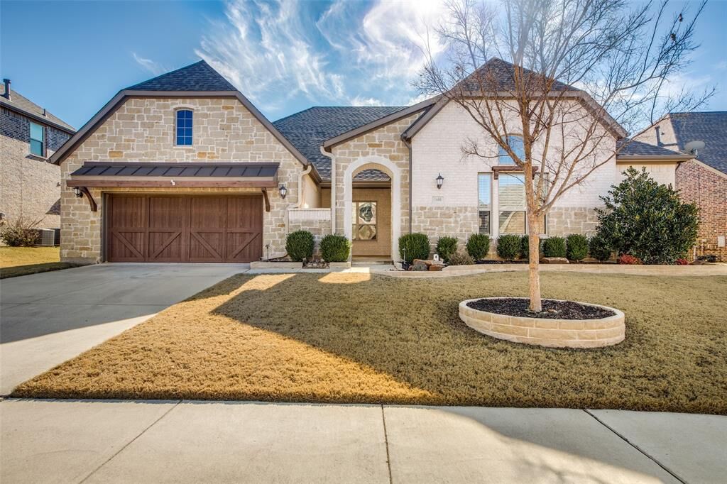 Property Photo: 1600 Lonesome Dove Drive TX 75078