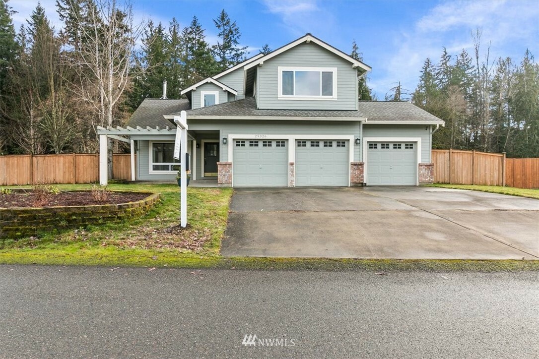 Property Photo:  25326 155th Street E  WA 98321 