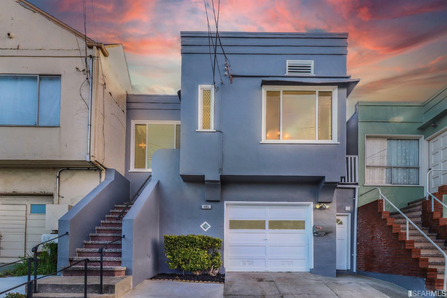 Property Photo:  485 Hillside Boulevard  CA 94014 