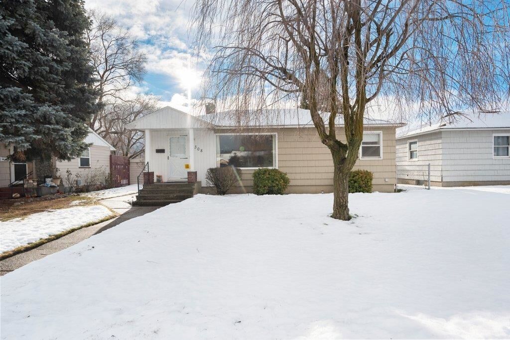 Property Photo:  3308 E Marietta Ave  WA 99217 