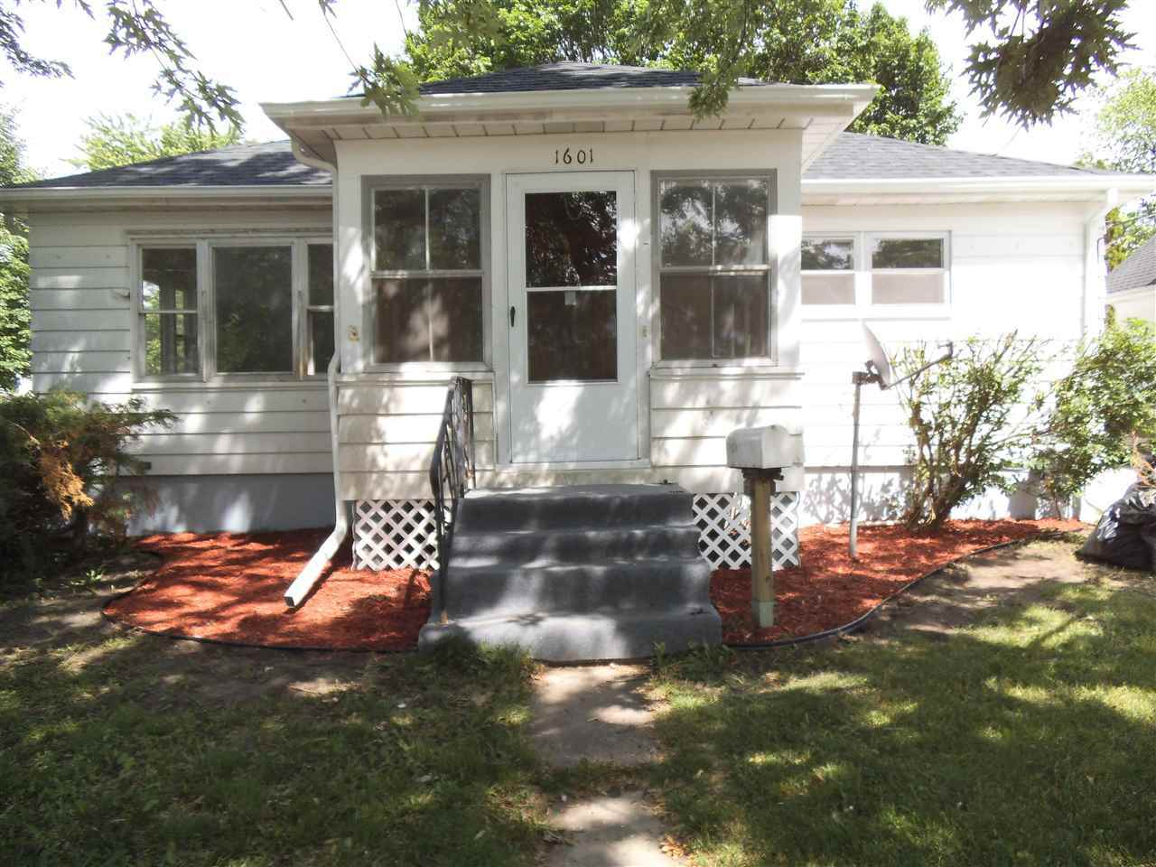 1601 S Chilson St  Bay City MI 48706 photo