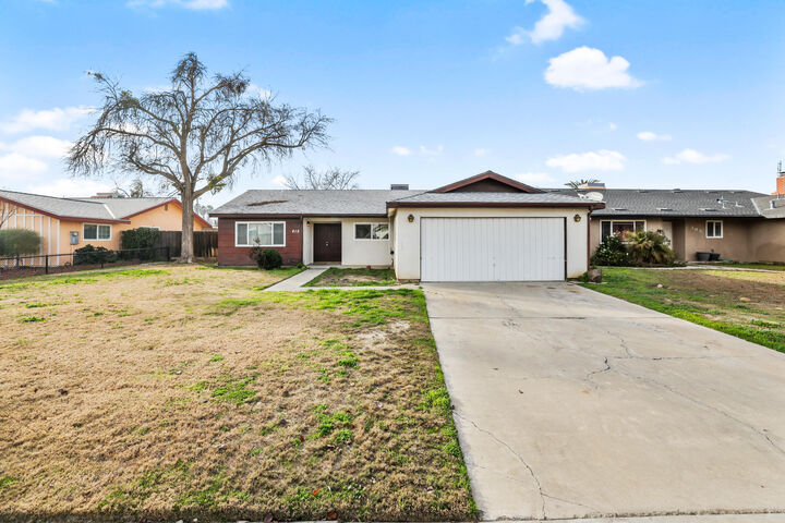 415 Kenwood Drive  Lemoore CA 93245 photo