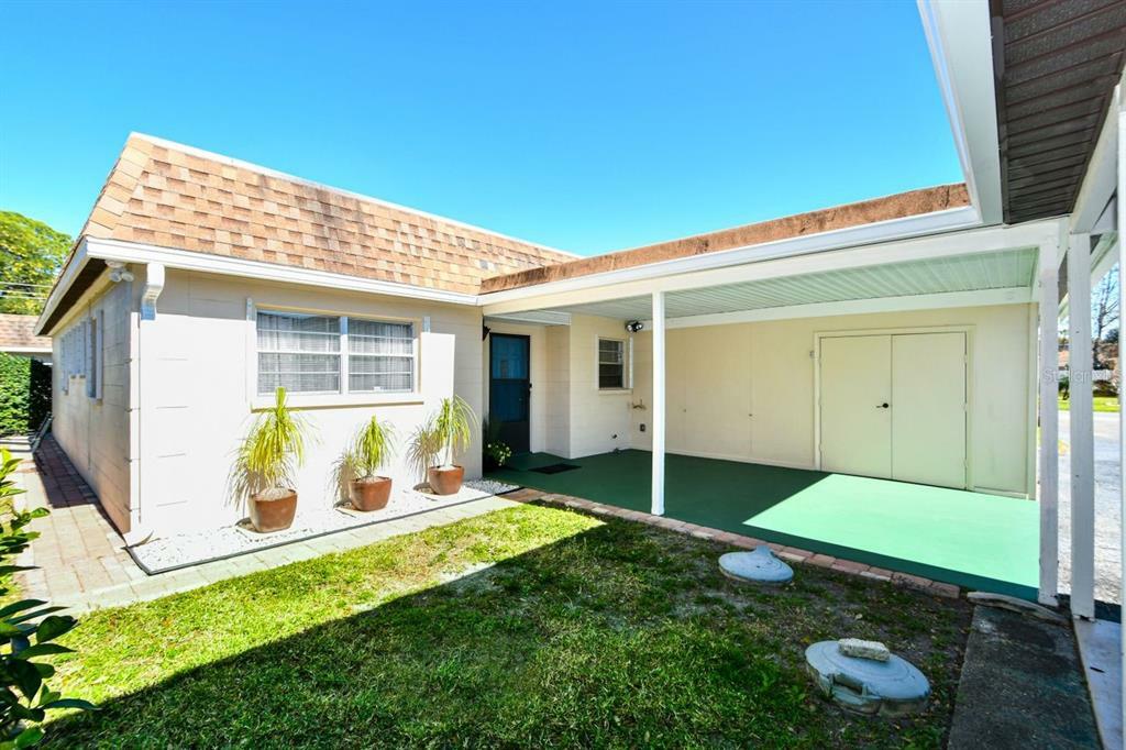 Property Photo:  4604 Park Acres Drive  FL 34207 