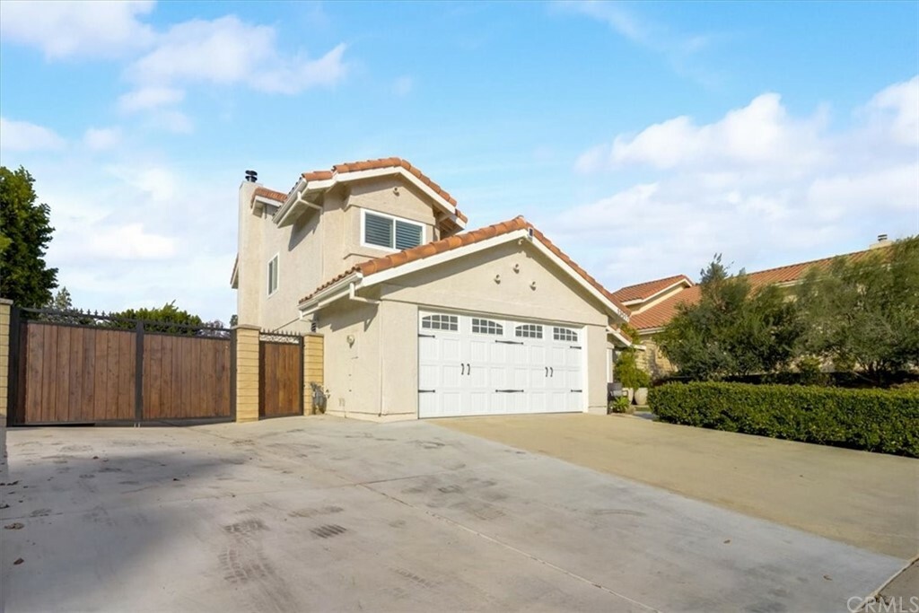 Property Photo:  13517 Shady Point Drive  CA 93021 