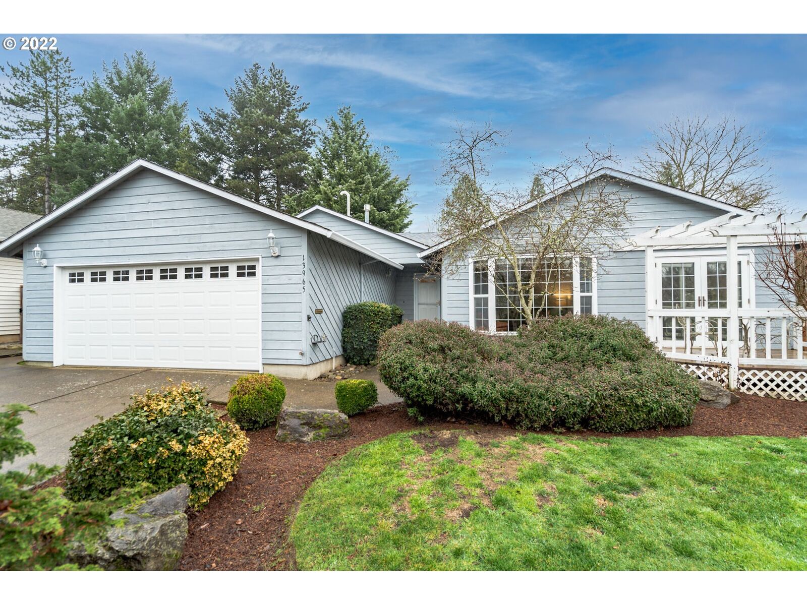 Property Photo:  13965 SW Spirea St  OR 97008 