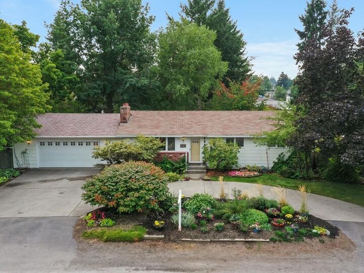 13218 E 8th Ave  Spokane Valley WA 99216 photo