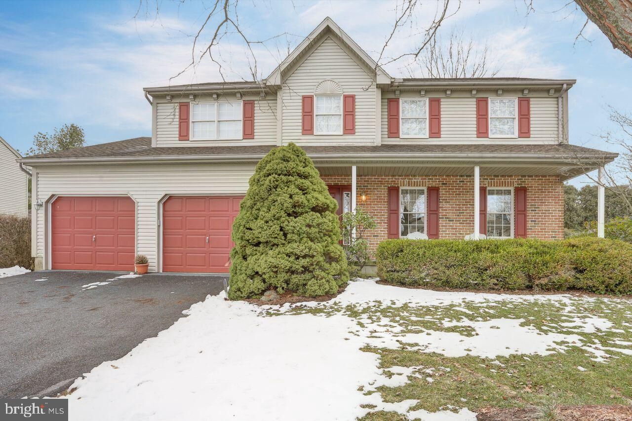 Property Photo:  2704 Huyett Drive  PA 19608 