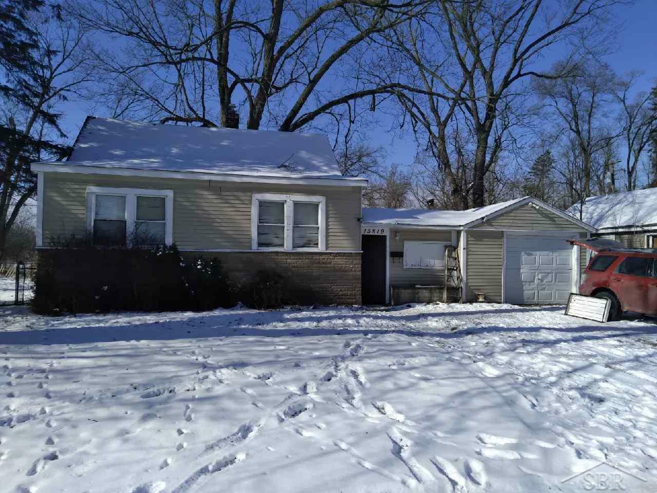 Property Photo:  15819 Riverdale Dr  MI 48223 