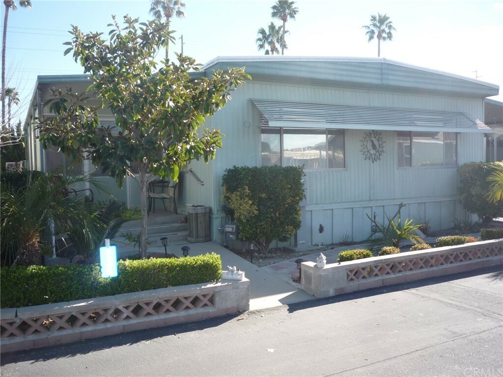 Property Photo:  1600 S San Jacinto Avenue 136  CA 92583 