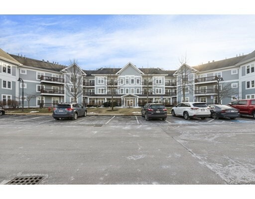 Property Photo: 501 Commerce Dr 4215 MA 02184
