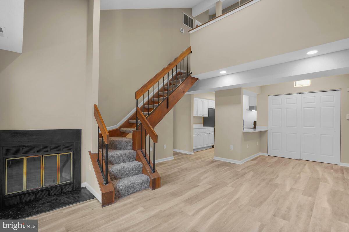 Property Photo: 1625 Carriage House Terrace 1625-C MD 20904