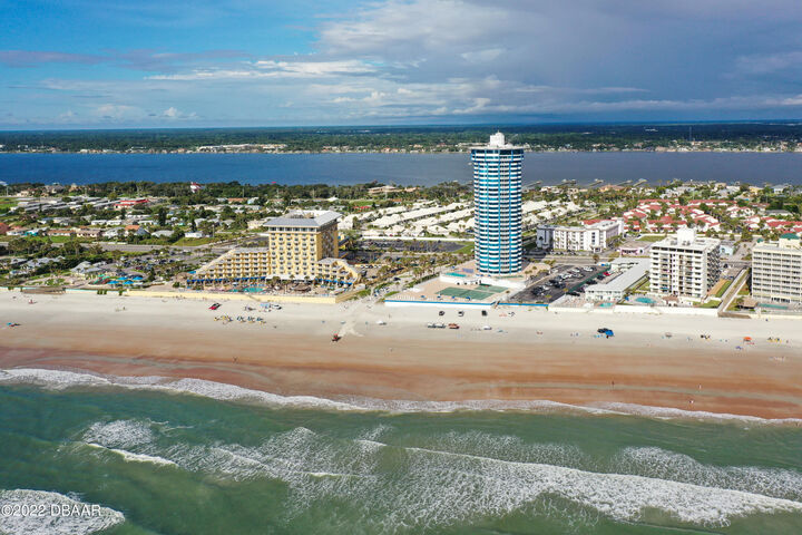 2625 S Atlantic Avenue  Daytona Beach Shores FL 32118 photo